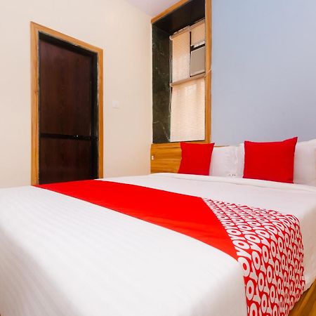 Hotel Sun City Near Saifee Hospital And Hn Reliance Hospital Bombay Eksteriør billede