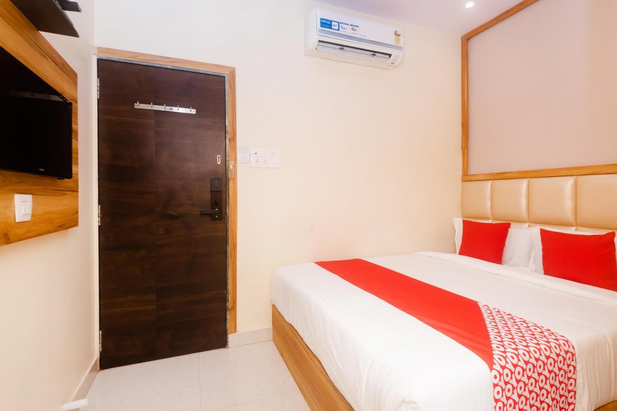 Hotel Sun City Near Saifee Hospital And Hn Reliance Hospital Bombay Eksteriør billede