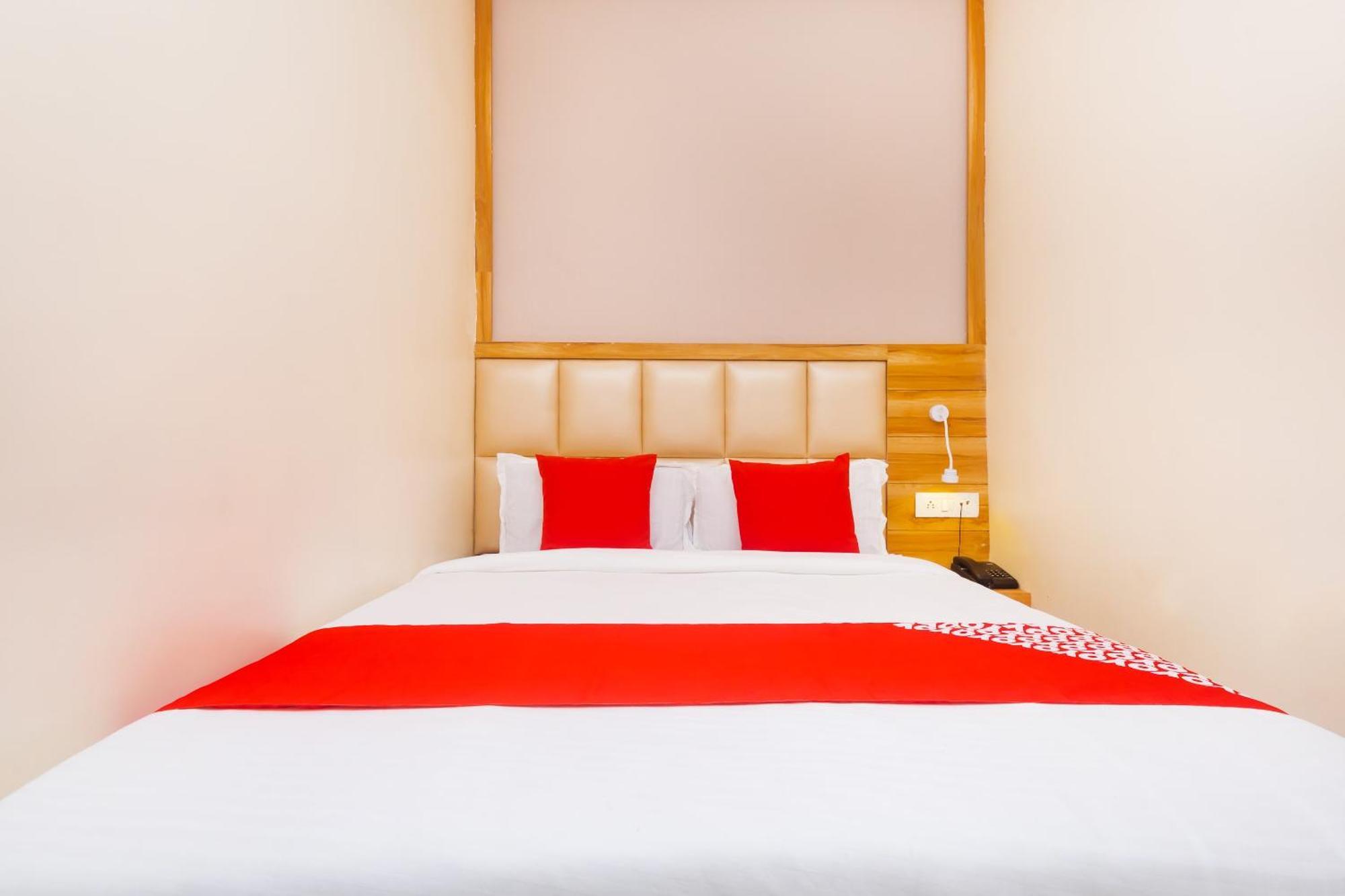 Hotel Sun City Near Saifee Hospital And Hn Reliance Hospital Bombay Eksteriør billede